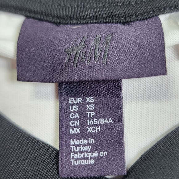 Chucky H&M Unisex Size XS Long Sleeve Raglan T Shirt White Black New - Picture 3 of 11